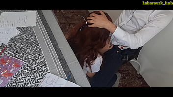 Nữ Sinh Tóc đỏ Nuốt Tinh Trùng