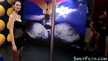 Em Gái Thèm Khát Nuốt Trọn Tinh Trùng